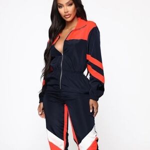 Fashion Nova Love Like Yours Jumpsuit Size 1X